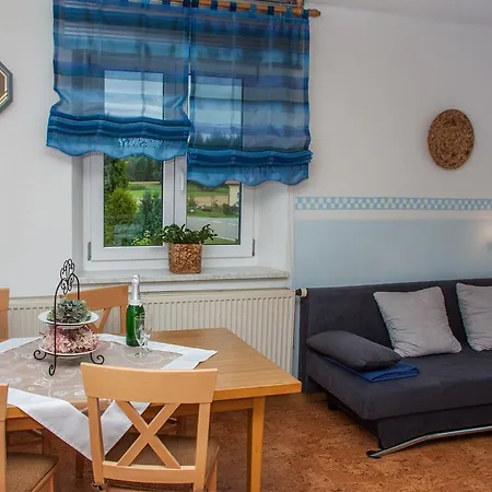 Zetzl Apartment *