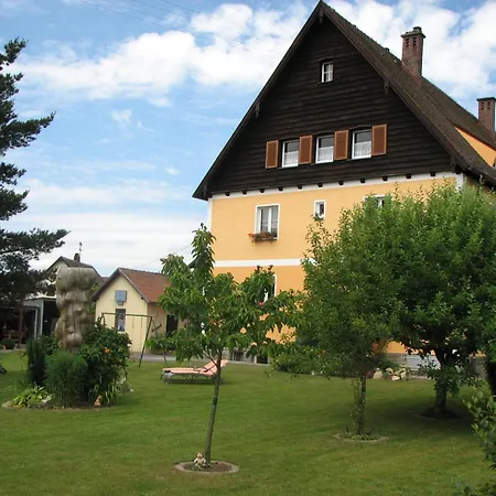 Apartment Zetzl *