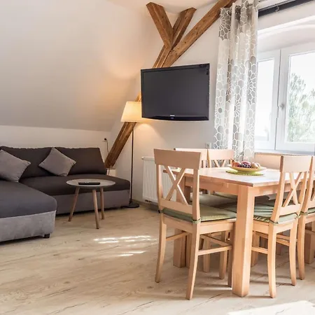 Zetzl Apartment